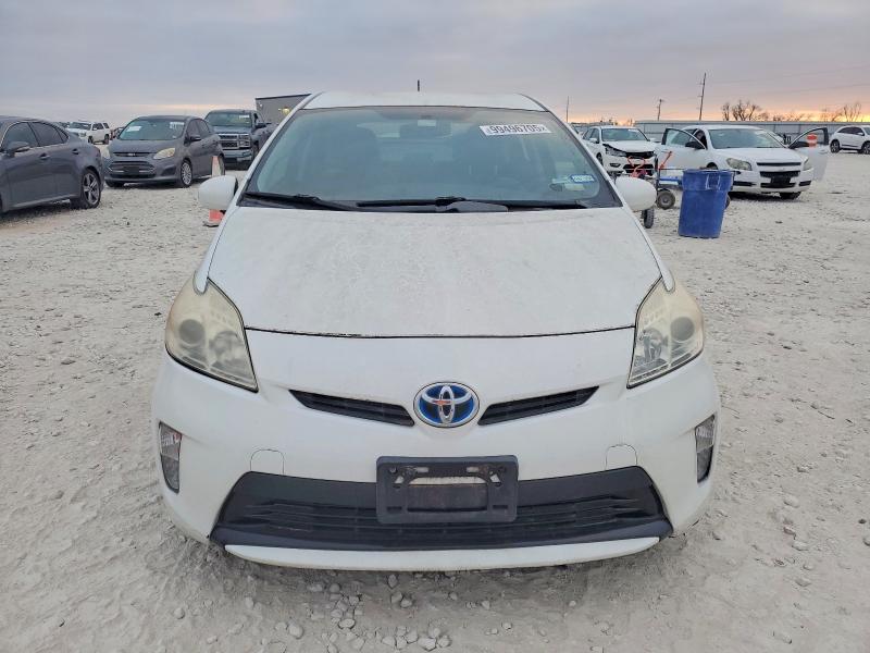 Photo 5 from auction – 2014 TOYOTA PRIUS with VIN JTDKN3DU3E1743620