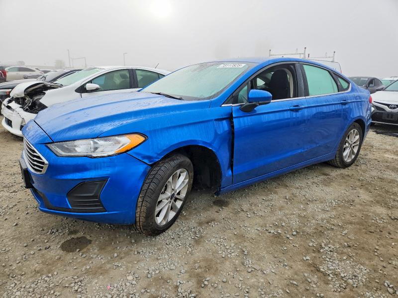 FORD FUSION SE 2019 with VIN 3FA6P0HD1KR114790 - Photo from auction