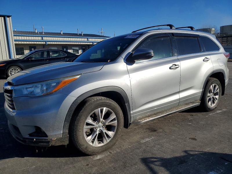 صورة رقم 1 من المزاد - 2015 TOYOTA HIGHLANDER مع VIN 5TDKKRFH8FS072347