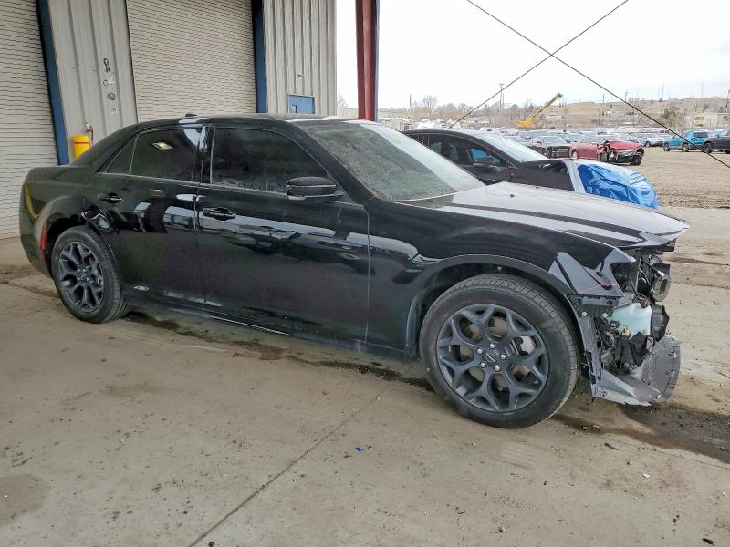 Photo 4 from auction – 2023 CHRYSLER 300 with VIN 2C3CCASGXPH661985