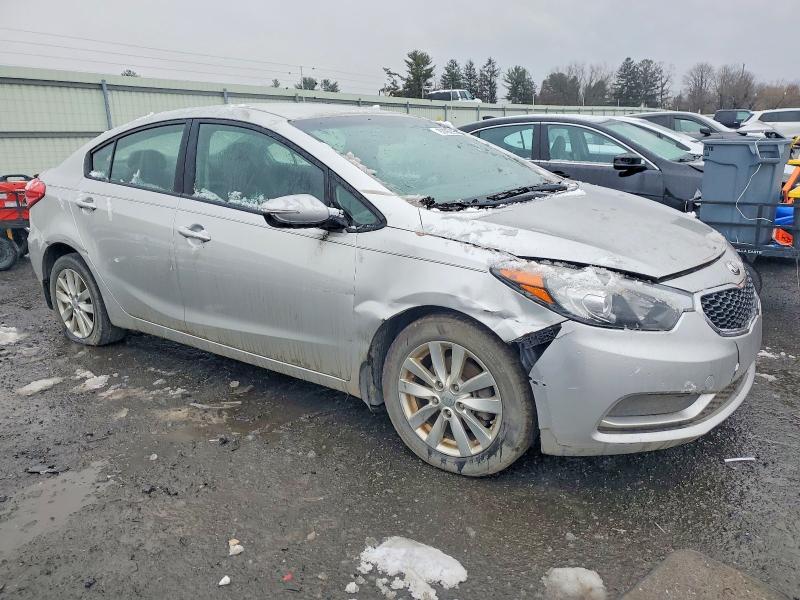 Photo 4 from auction – 2014 KIA FORTE LX with VIN KNAFX4A63E5140776