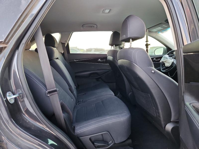Photo 11 from auction – 2018 KIA SORENTO with VIN 5XYPG4A36JG417810