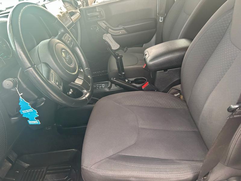 Photo 13 from auction – 2017 JEEP WRANGLER U with VIN 1C4BJWDG9HL500359