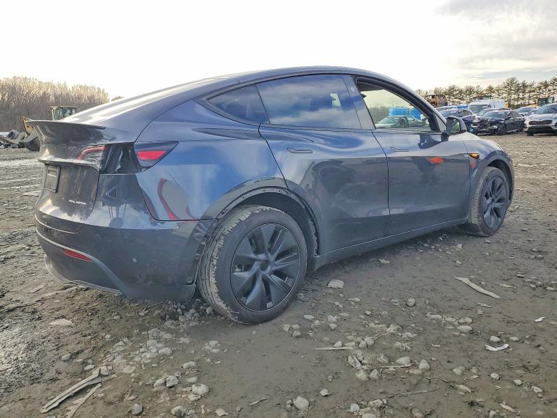 Photo 3 from auction – 2025 TESLA MODEL Y with VIN 7SAYGDEE6SA339280