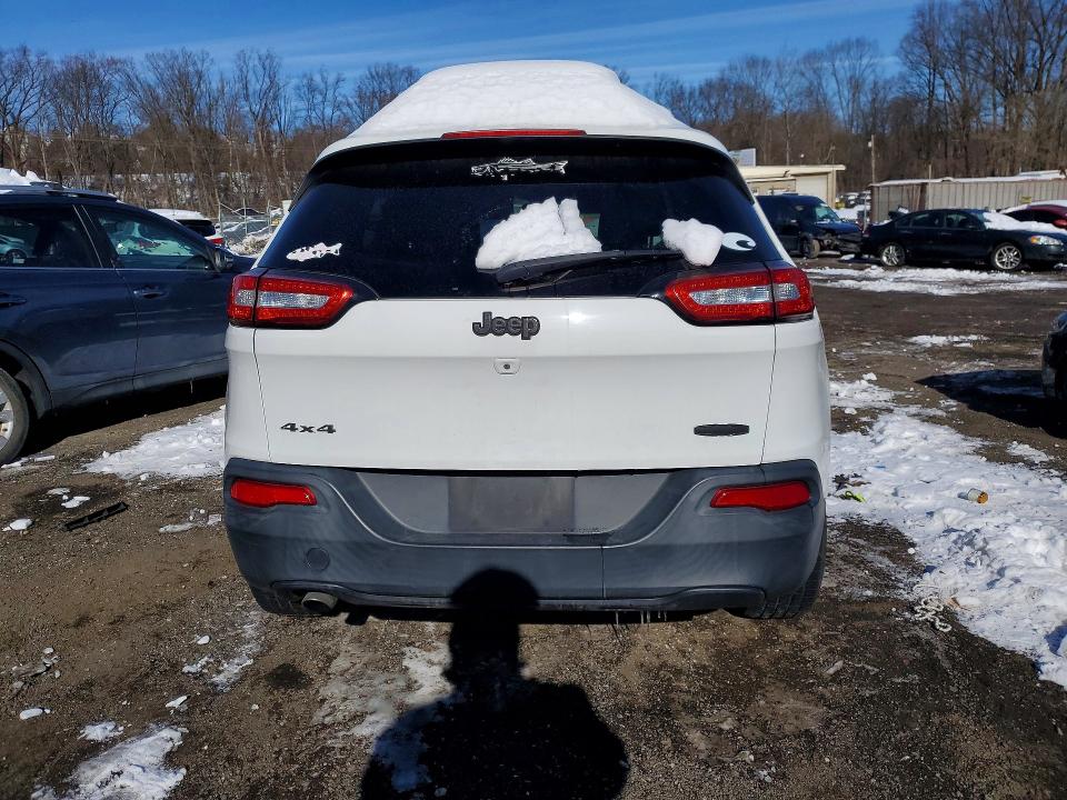 Photo 6 from auction – 2015 JEEP CHEROKEE L with VIN 1C4PJMCB6FW613178