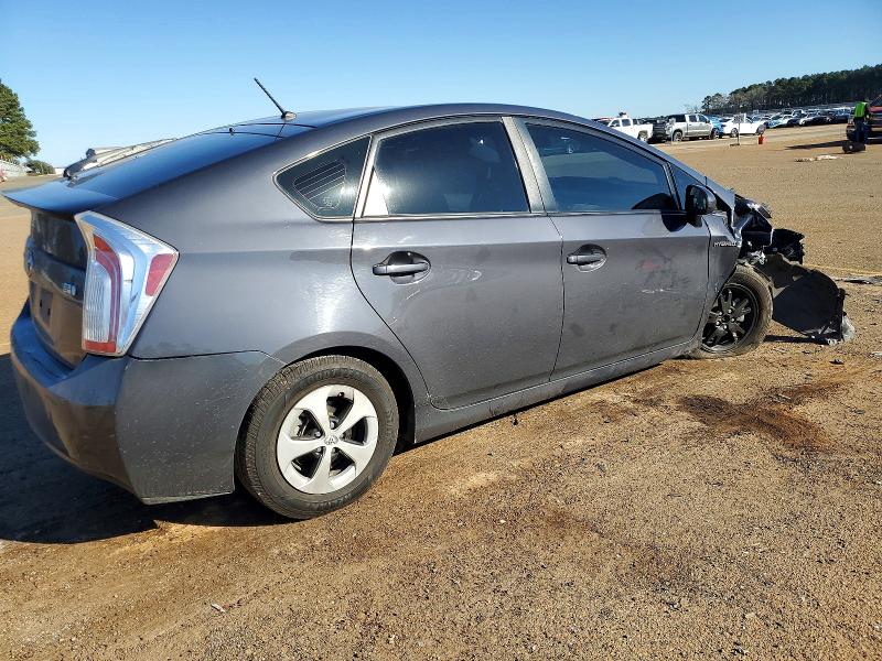 Photo 3 from auction – 2013 TOYOTA PRIUS with VIN JTDKN3DU0D5666874