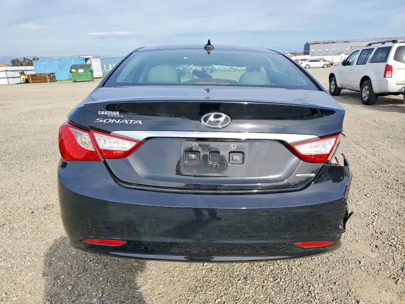 Photo 6 from auction – 2013 HYUNDAI SONATA with VIN 5NPEC4AC6DH688401