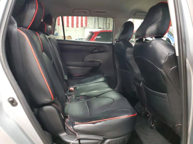 Photo 11 from auction – 2021 TOYOTA HIGHLANDER with VIN 5TDBZRBH6MS544186