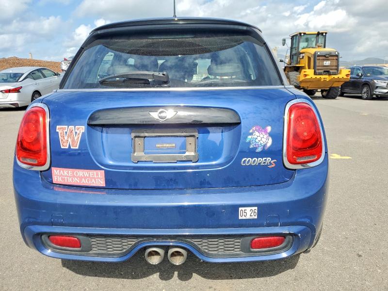 Photo 6 from auction – 2016 MINI COOPER S with VIN WMWXU3C59G2D29774