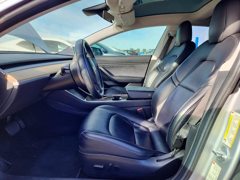 Photo 7 from auction – 2017 TESLA MODEL 3 with VIN 5YJ3E1EA4HF001834