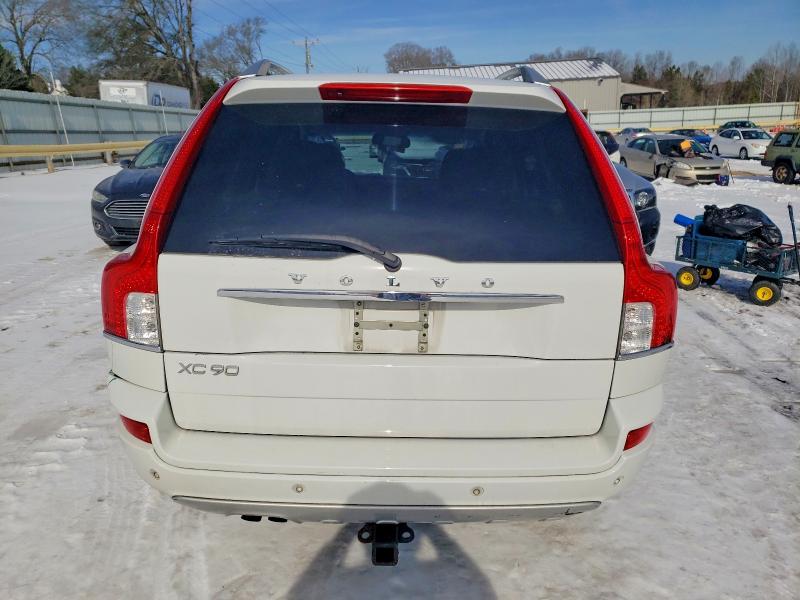 Photo 6 from auction – 2013 VOLVO XC90 with VIN YV4952CY6D1666511