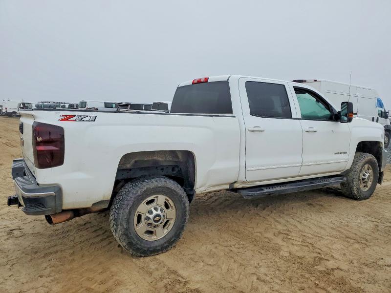 Photo 3 from auction – 2018 CHEVROLET SILVERADO with VIN 1GC1KVEY7JF219935
