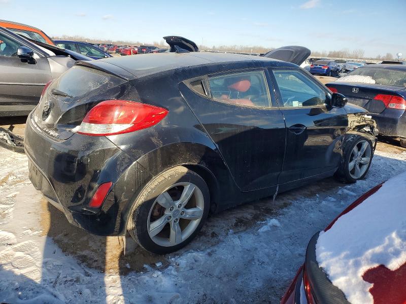 Zdjęcie 3 z aukcji – 2014 HYUNDAI VELOSTER z VIN KMHTC6AD3EU192874