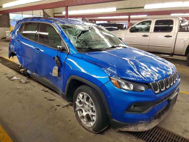Photo 4 from auction – 2023 JEEP COMPASS LA with VIN 3C4NJDFN0PT535775