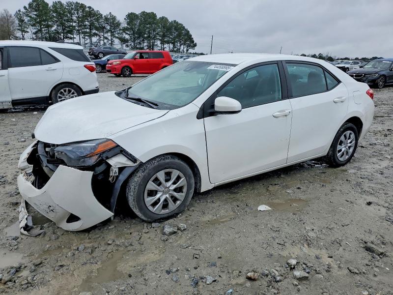 TOYOTA COROLLA L 2017 with VIN 2T1BURHE0HC917636 - Photo from auction