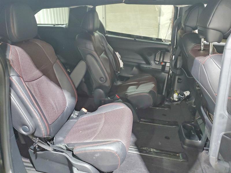 Photo 11 from auction – 2025 TOYOTA SIENNA XSE with VIN 5TDCSKFC1SS200499