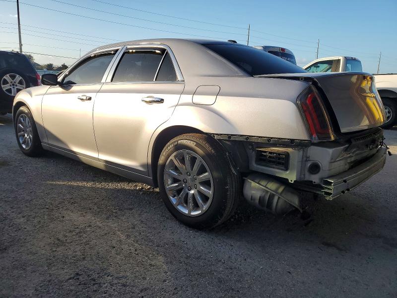 Photo 2 from auction – 2013 CHRYSLER 300C with VIN 2C3CCAET5DH650283