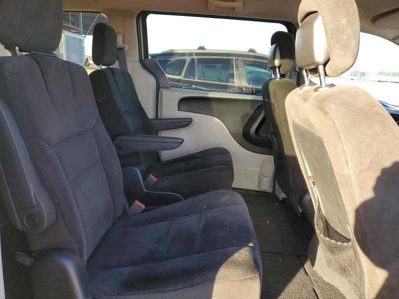 صورة رقم 11 من المزاد - 2016 DODGE GRAND CARA مع VIN 2C4RDGCGXGR224776