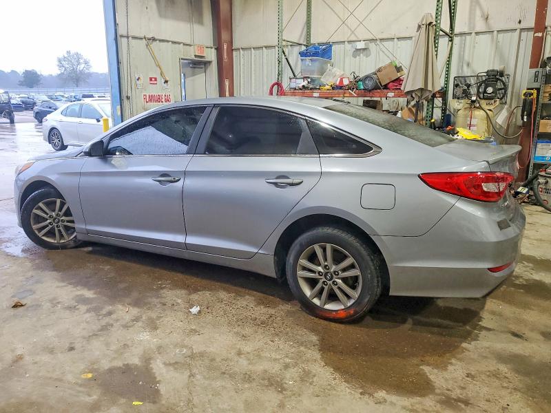 Photo 2 from auction – 2016 HYUNDAI SONATA SE with VIN 5NPE24AF6GH264380