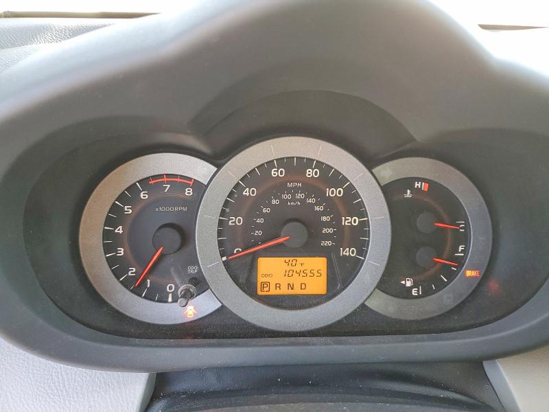 Photo 9 from auction – 2010 TOYOTA RAV4 with VIN JTMBF4DV9A5028162