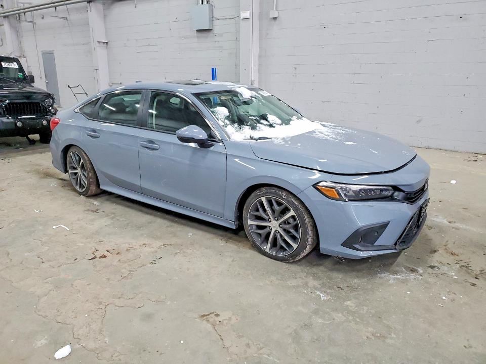 Photo 4 from auction – 2024 HONDA CIVIC with VIN 2HGFE1F90RH305693