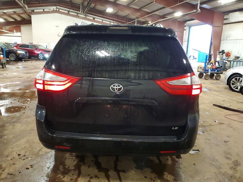 Photo 6 from auction – 2015 TOYOTA SIENNA LE with VIN 5TDKK3DC1FS617499