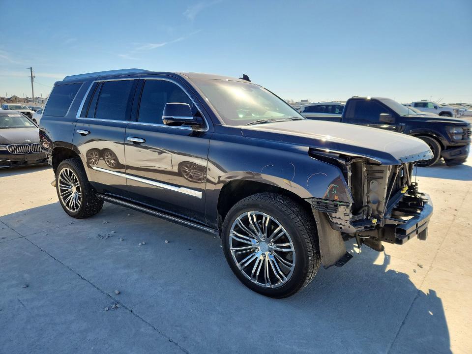 Photo 4 from auction – 2018 CADILLAC ESCALADE with VIN 1GYS4DKJ2JR242127