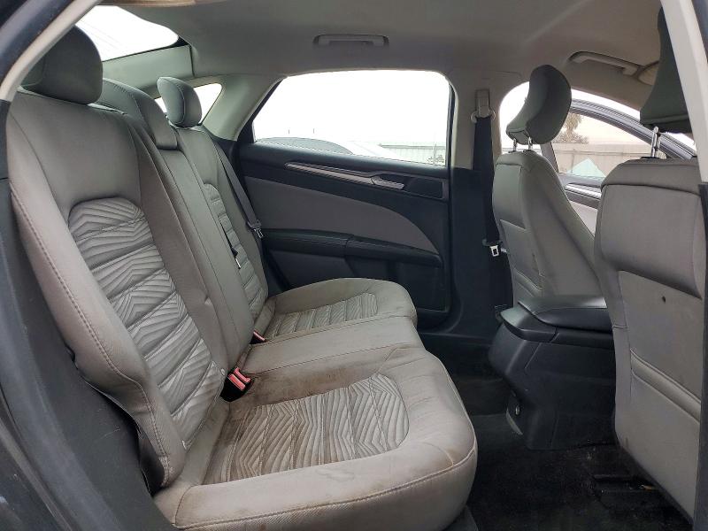Photo 10 from auction – 2016 FORD FUSION S with VIN 3FA6P0G74GR192919
