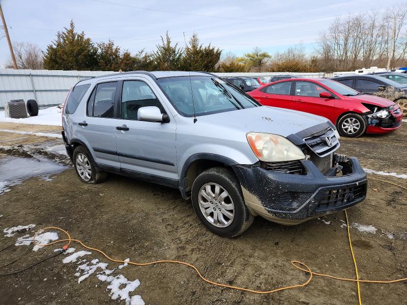 Photo 4 from auction – 2005 HONDA CRV with VIN SHSRD78845U305534