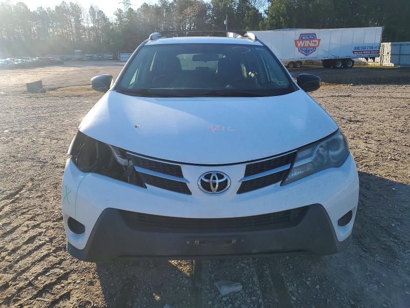Photo 5 from auction – 2015 TOYOTA RAV4 LE with VIN 2T3ZFREV3FW196373