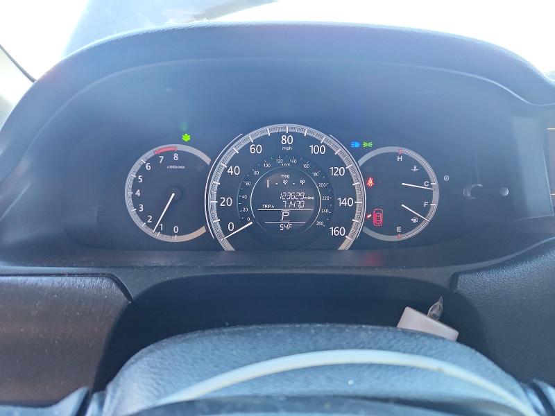 Photo 9 from auction – 2015 HONDA ACCORD EXL with VIN 1HGCR2F82FA046834