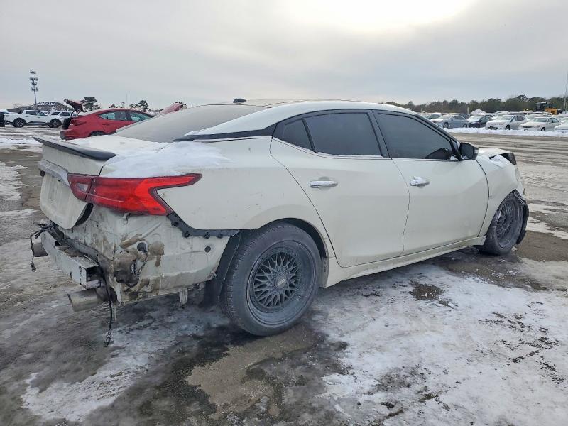 صورة رقم 3 من المزاد - 2017 NISSAN MAXIMA مع VIN 1N4AA6AP3HC454310