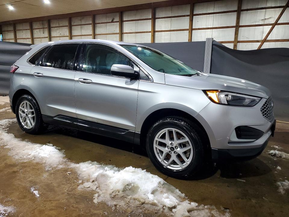 Photo 4 from auction – 2023 FORD EDGE SEL with VIN 2FMPK4J92PBA45488
