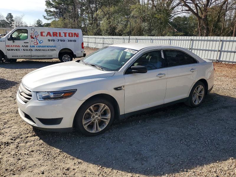 FORD TAURUS 2016 with VIN 1FAHP2D80GG124397 - Photo from auction