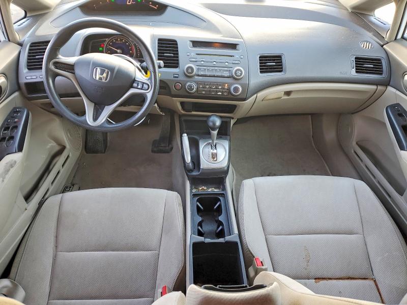 Photo 8 from auction – 2011 HONDA CIVIC LX with VIN 19XFA1F53BE031933