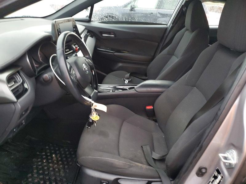 Photo 7 from auction – 2019 TOYOTA C-HR XLE with VIN NMTKHMBX7KR081127
