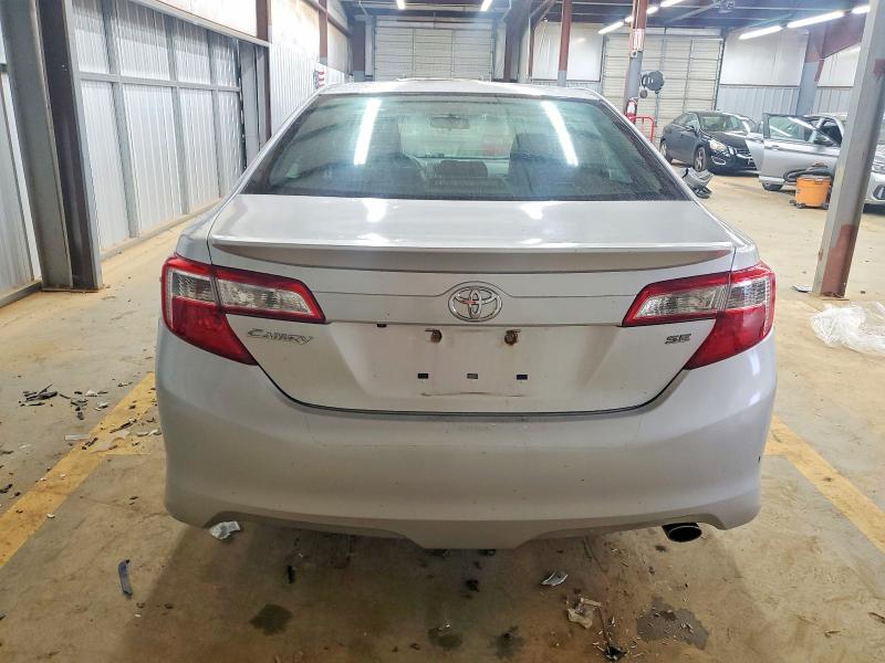 Photo 6 from auction – 2014 TOYOTA CAMRY L with VIN 4T1BF1FKXEU360071