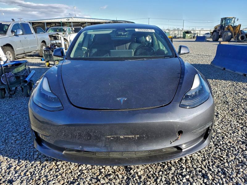 Photo 5 from auction – 2022 TESLA MODEL 3 with VIN 5YJ3E1EB2NF195557