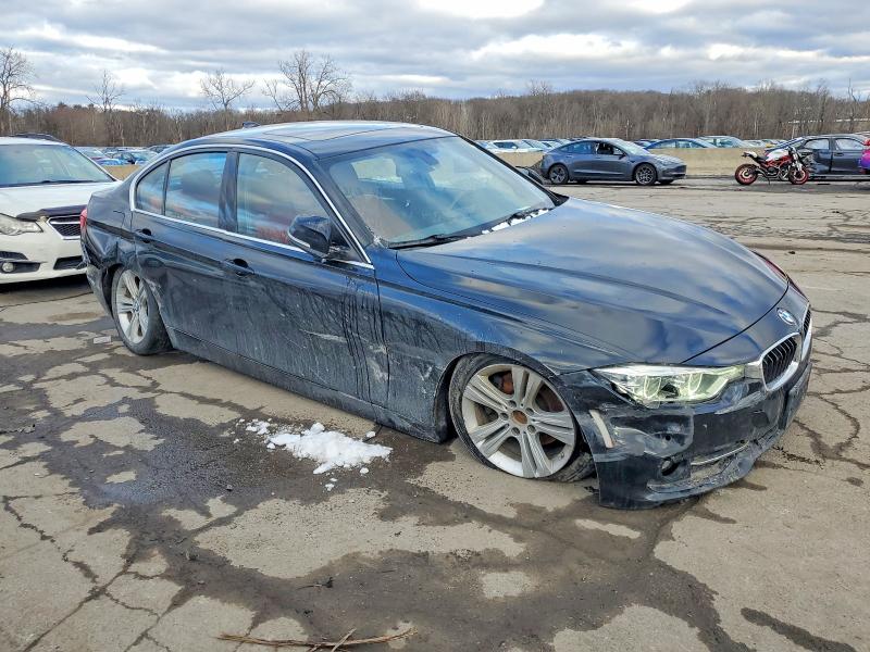 Photo 4 from auction – 2018 BMW 330 XI with VIN WBA8D9C58JEB35671