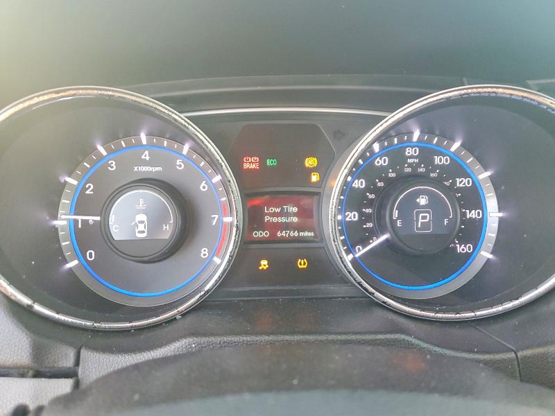 Photo 9 from auction – 2014 HYUNDAI SONATA with VIN 5NPEB4AC7EH832090