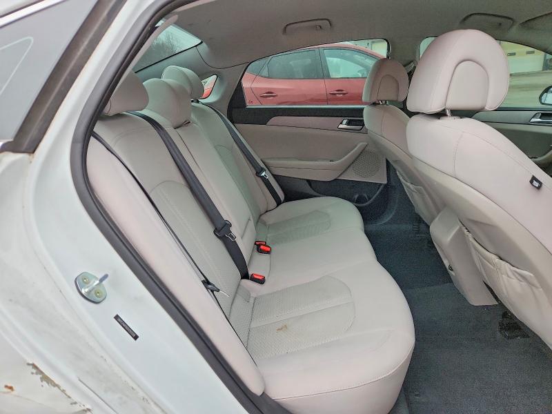 Photo 10 from auction – 2016 HYUNDAI SONATA SE with VIN 5NPE24AF6GH293328
