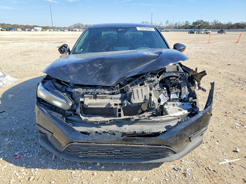 Photo 5 from auction – 2022 HONDA CIVIC with VIN 2HGFE1E55NH472883