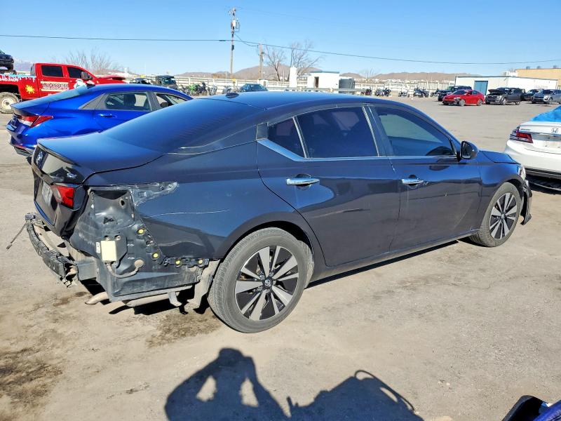 Photo 3 from auction – 2021 NISSAN ALTIMA with VIN 1N4BL4DV2MN338088