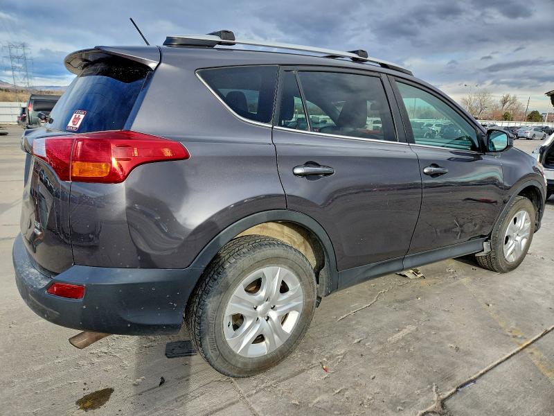 Photo 3 from auction – 2015 TOYOTA RAV4 with VIN 2T3BFREV2FW300899