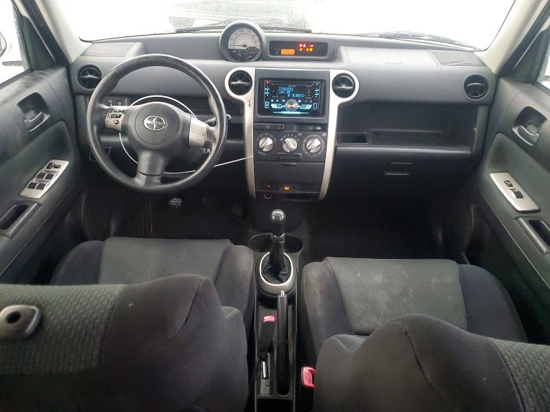 Photo 8 from auction – 2006 TOYOTA SCION with VIN JTLKT334064101948
