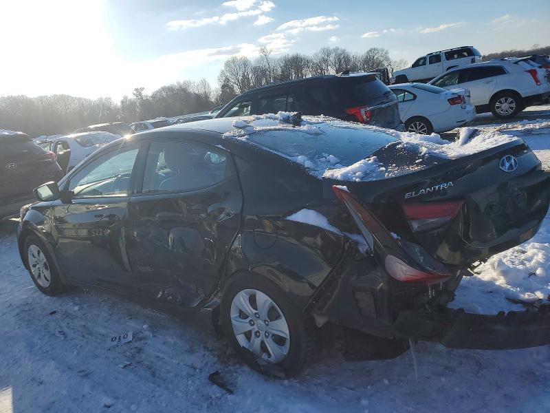 Photo 2 from auction – 2016 HYUNDAI ELANTRA with VIN 5NPDH4AE2GH772685