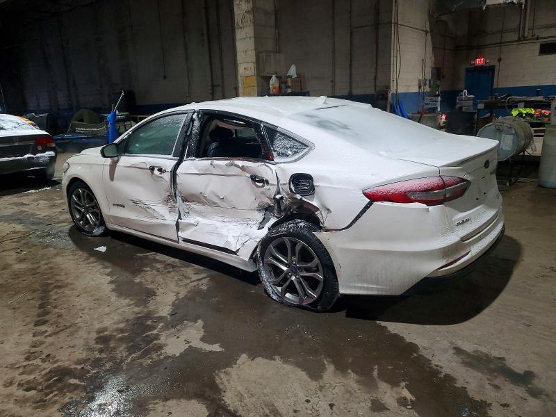 Photo 2 from auction – 2019 FORD FUSION TIT with VIN 3FA6P0RU9KR226817