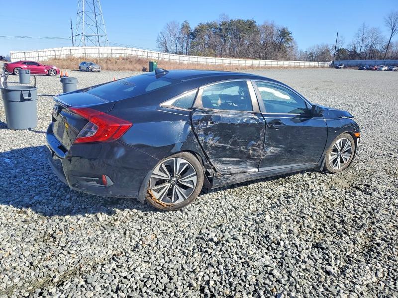 Photo 3 from auction – 2016 HONDA CIVIC with VIN 19XFC1F31GE016721