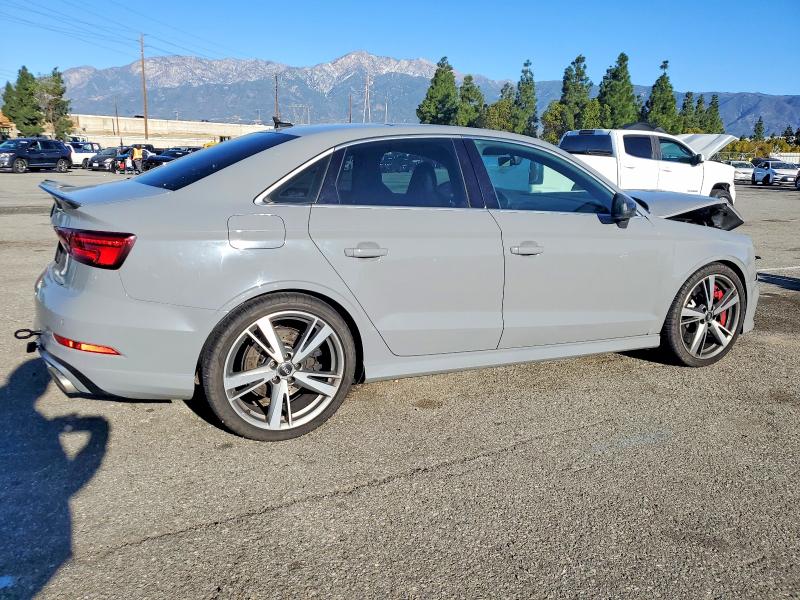 Photo 3 from auction – 2019 AUDI RS3 with VIN WUABWHFF6KA903299