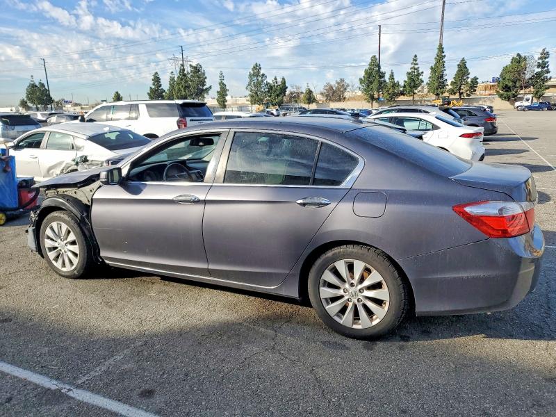 Photo 2 from auction – 2014 HONDA ACCORD with VIN 1HGCR2F8XEA149997